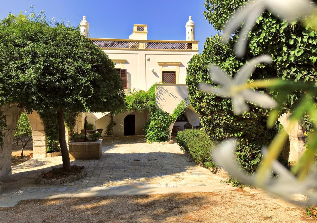 Antica Casina B&B Di Charme 풀사노 외부 사진