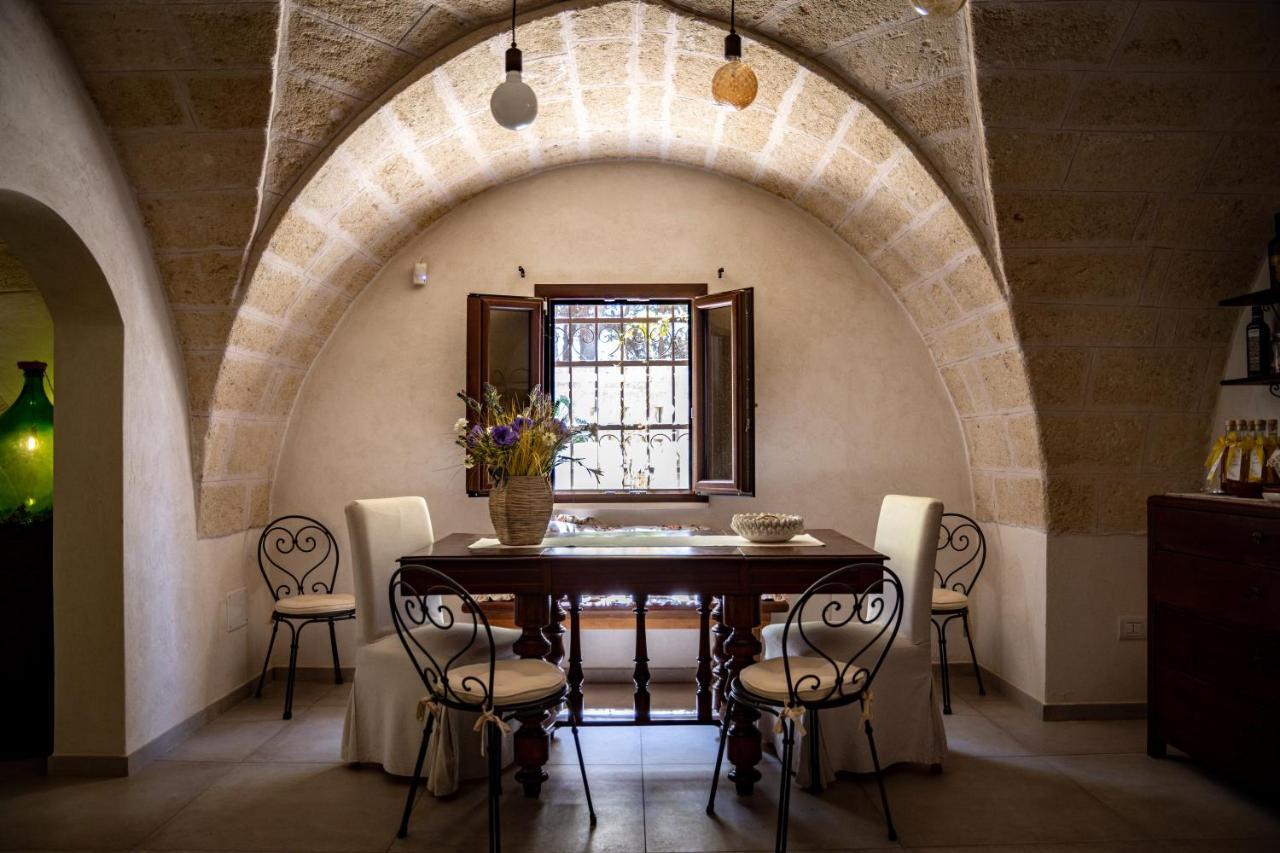 Antica Casina B&B Di Charme 풀사노 외부 사진