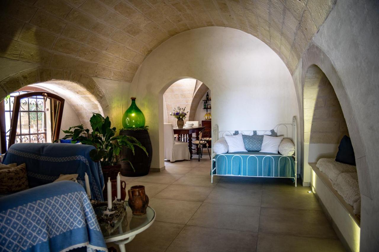 Antica Casina B&B Di Charme 풀사노 외부 사진