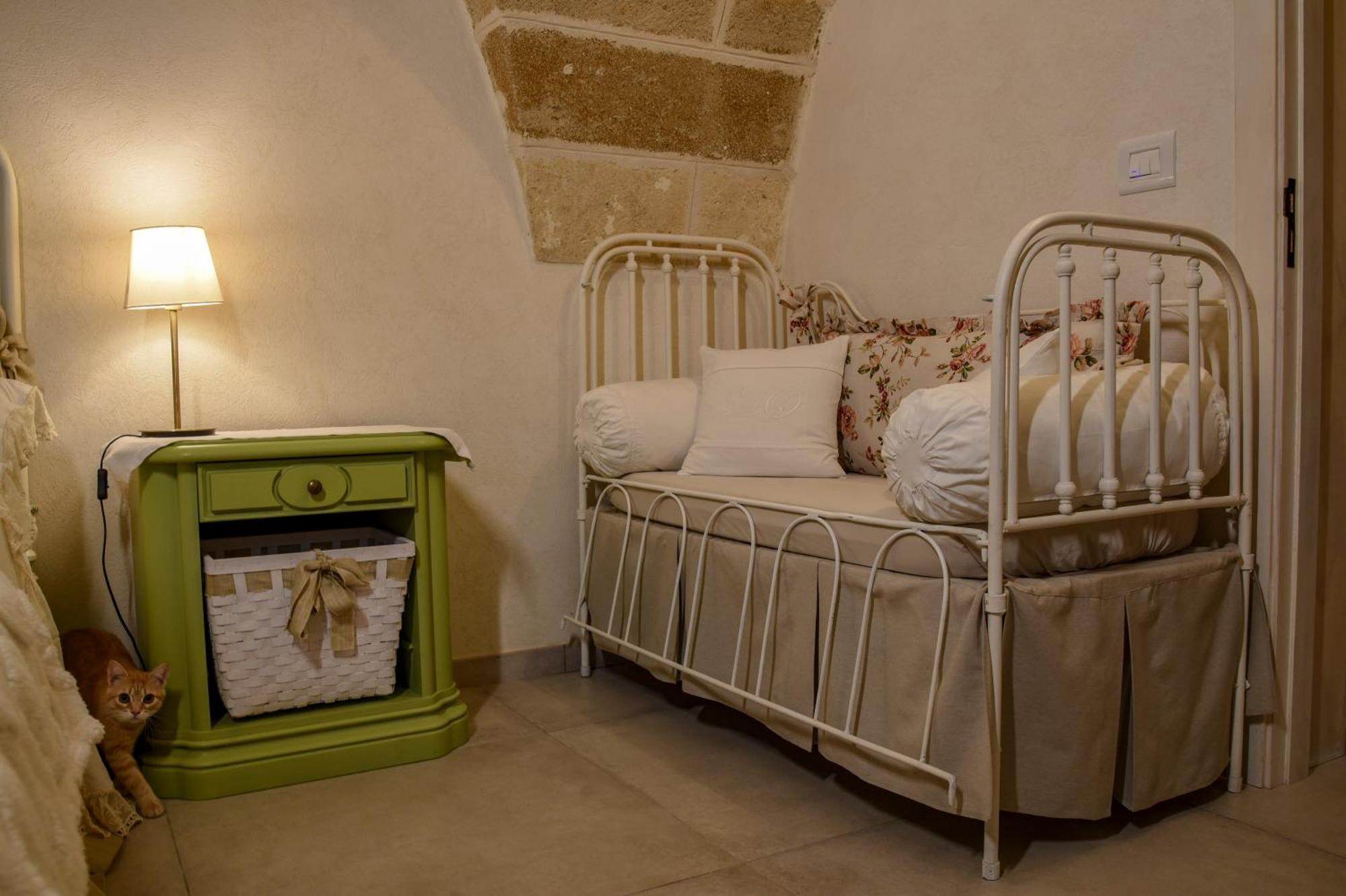 Antica Casina B&B Di Charme 풀사노 외부 사진
