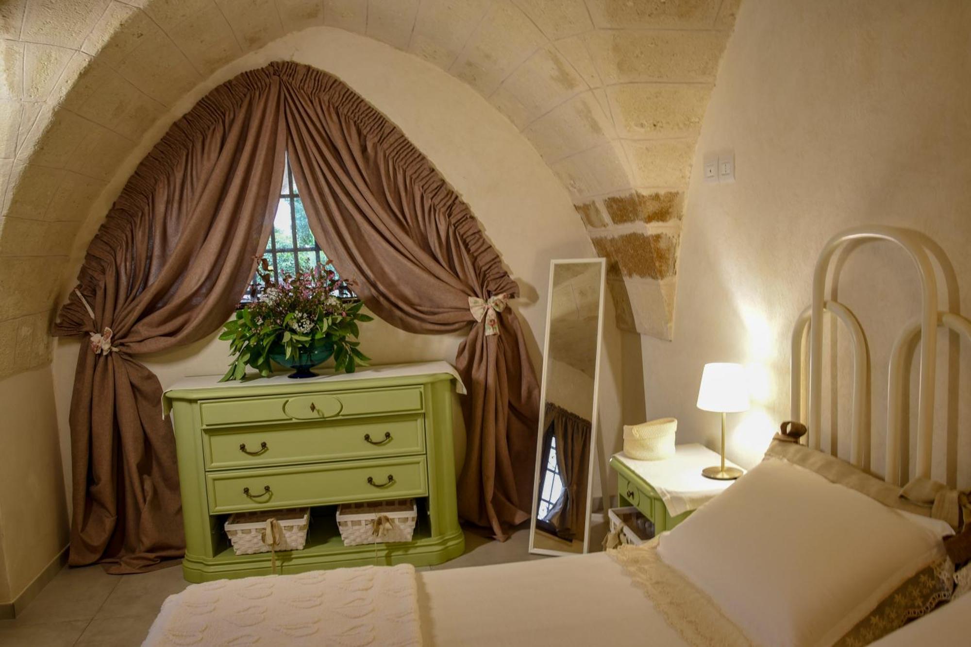 Antica Casina B&B Di Charme 풀사노 외부 사진