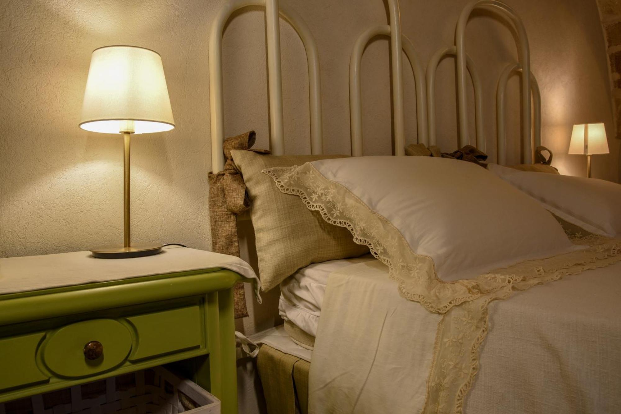 Antica Casina B&B Di Charme 풀사노 외부 사진